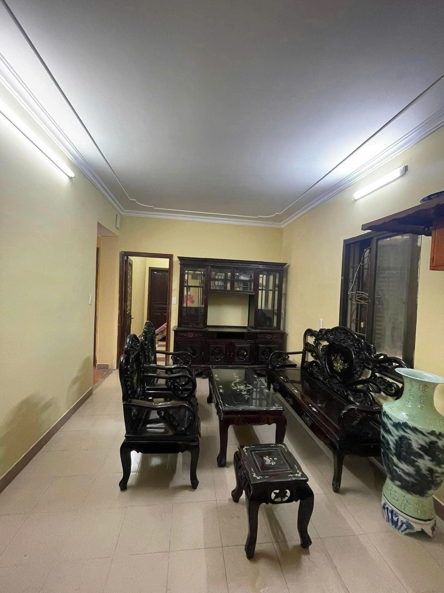 Cho thuê căn hộ Tập thể tầng 5 ngõ 805 Giải Phóng 120m2, 3 ngủ, 9 Triệu Full đồ - Ảnh 3